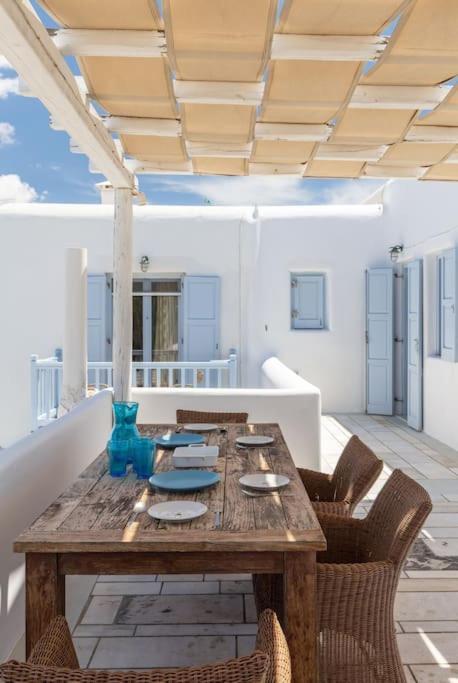 'Nepheli' Mykonean Suite ออร์นอส ภายนอก รูปภาพ