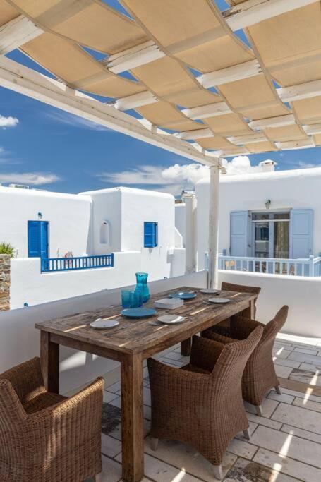 'Nepheli' Mykonean Suite ออร์นอส ภายนอก รูปภาพ